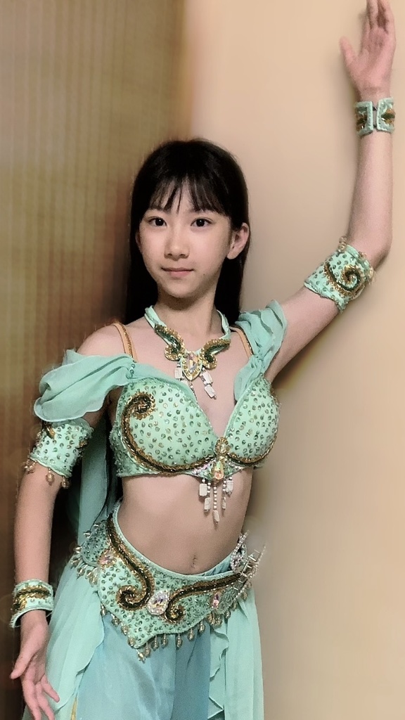 ベリーダンス neko ベリーダンサー猫ちゃん #chatgpt #cat #bellydance