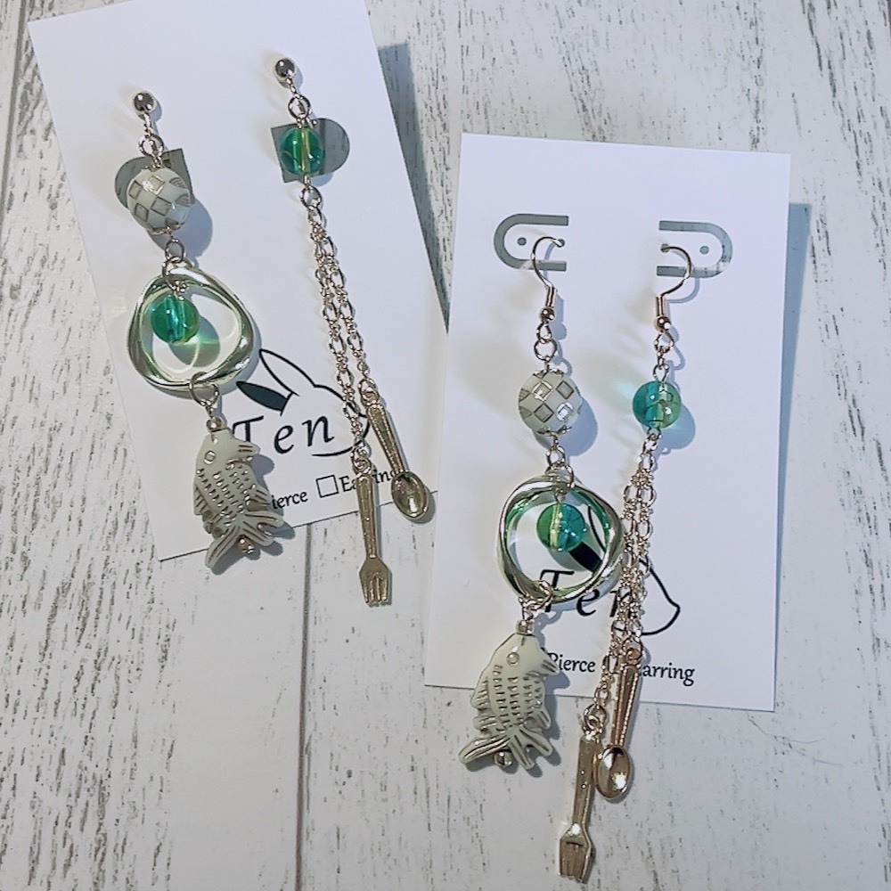 『敬虔』イヤリング・ピアス