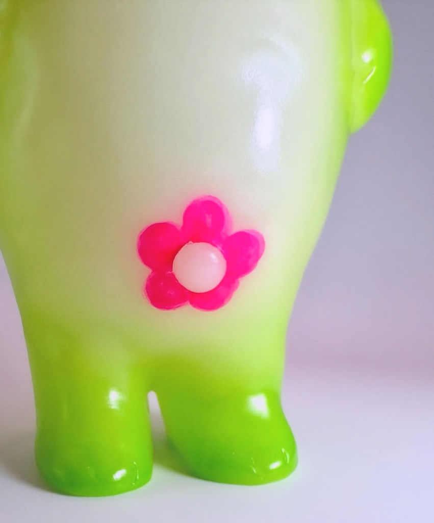 ソフビ『デベザラシ』🦭オハナグリーン🌸💚