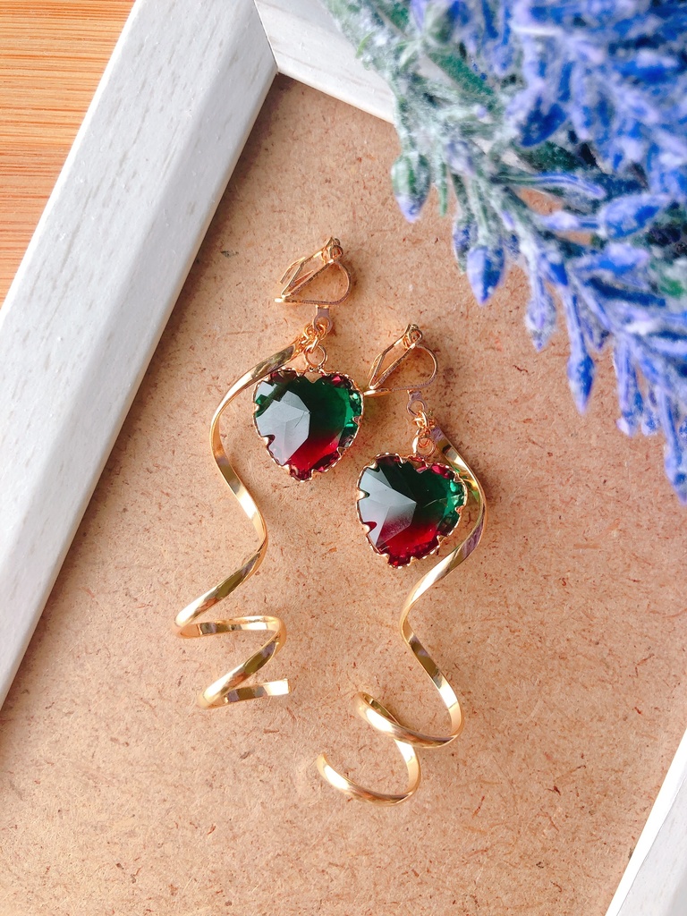 鬼滅の刃・甘露寺蜜璃イメージイヤリング