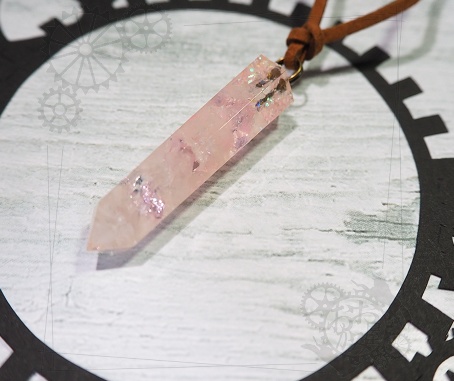 天然石とガラスのレジン柱ペンダント