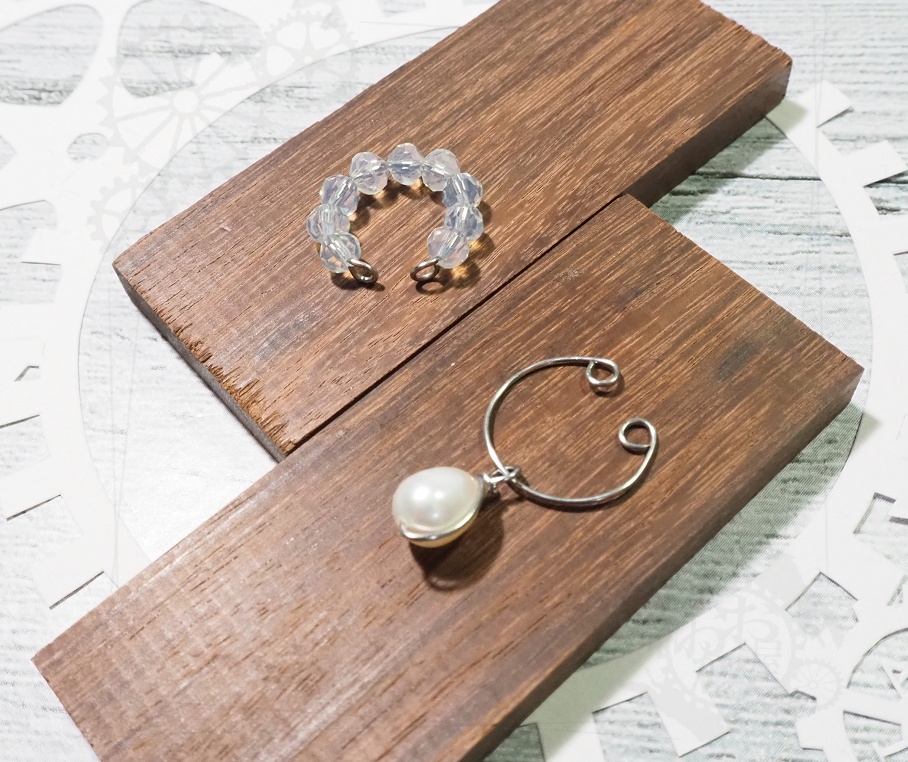 ガラスカットイヤーカフ