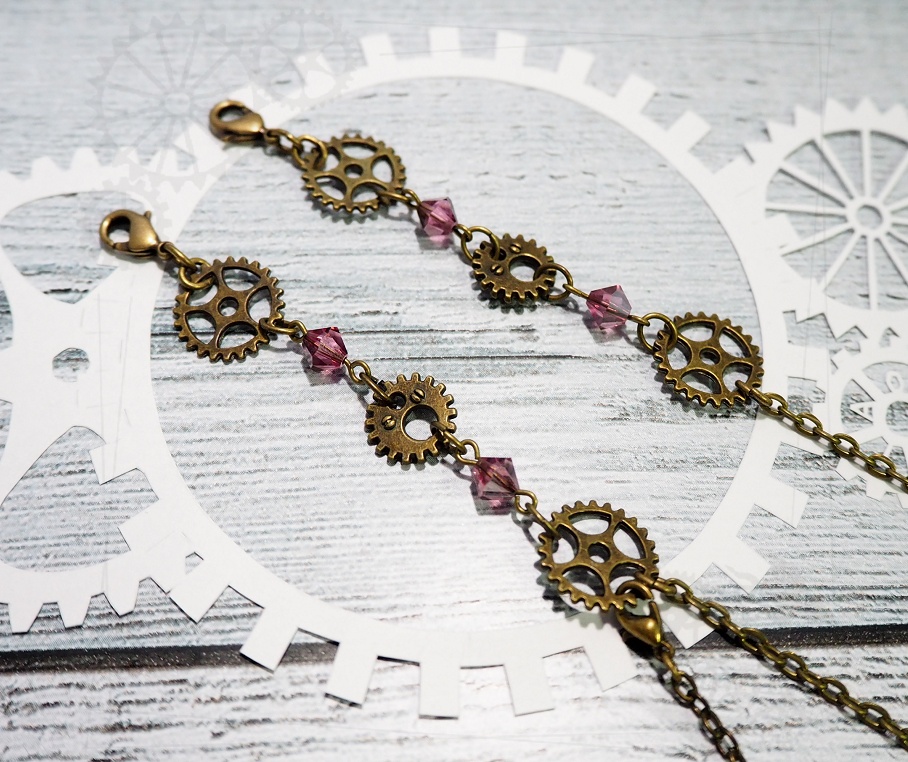 歯車と揺れる蜘蛛のマルチチェーン(眼鏡、マスク) 2種