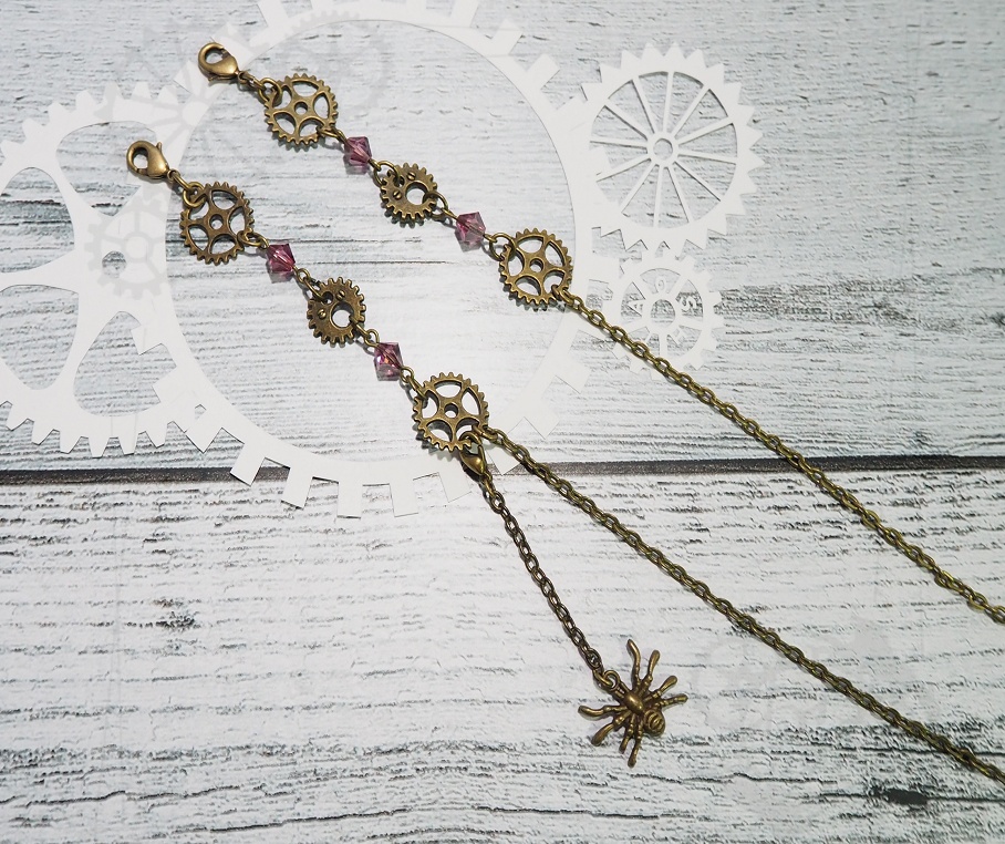 歯車と揺れる蜘蛛のマルチチェーン(眼鏡、マスク) 2種