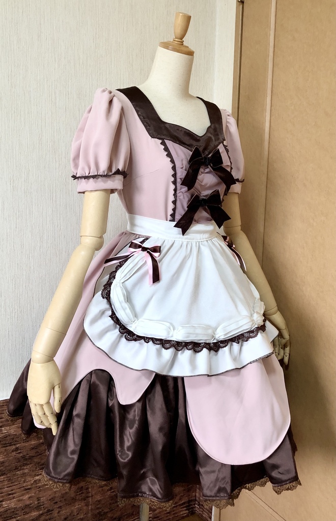 いちごチョコ風メイド衣装