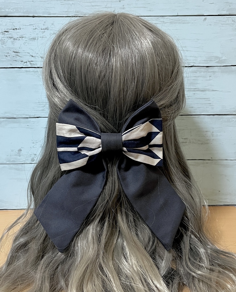 矢絣模様リボンバレッタとフラワークリップのヘアアクセサリーセット