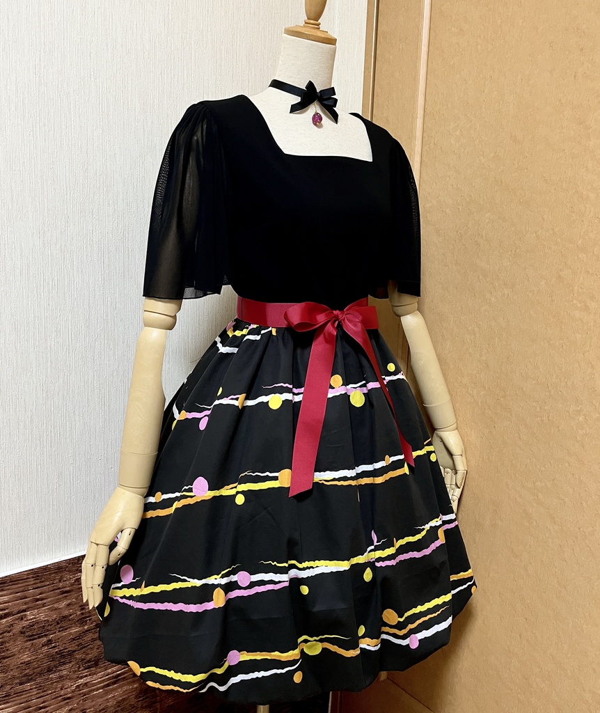 水風船風バルーンワンピース*黒×赤