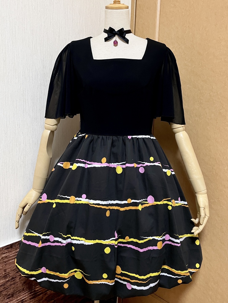 水風船風バルーンワンピース*黒×赤