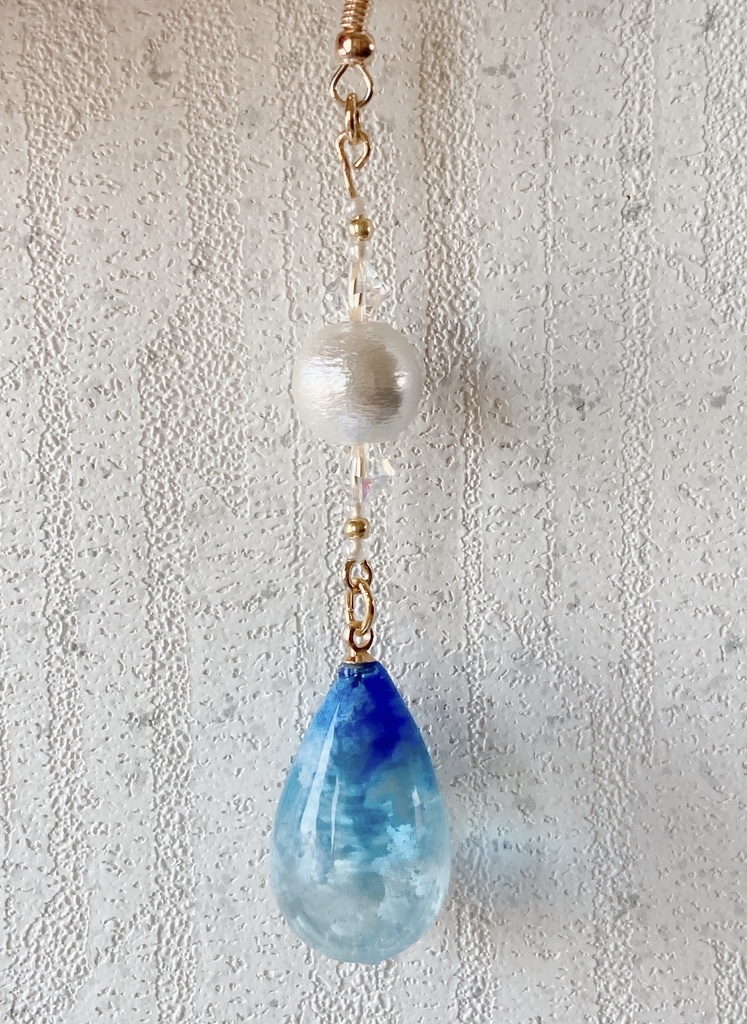 【受注生産】空のしずくピアス【イヤリング変更可】