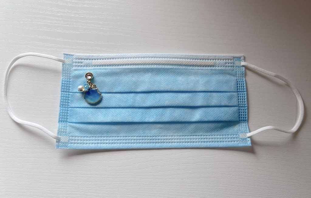 海のマスクチャーム