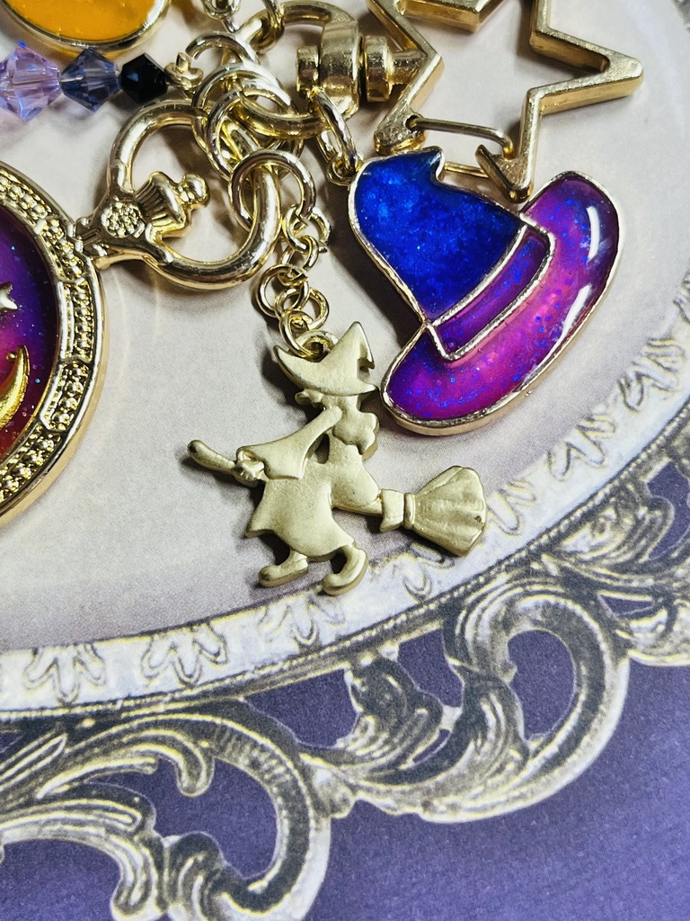 HappyHalloweenNight!!〜魔女とジャックの愉快な夜 キーホルダー