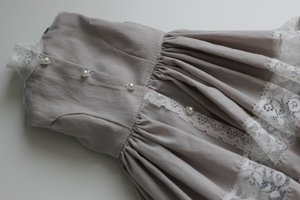 SD女の子用クラシック風ドレスセット