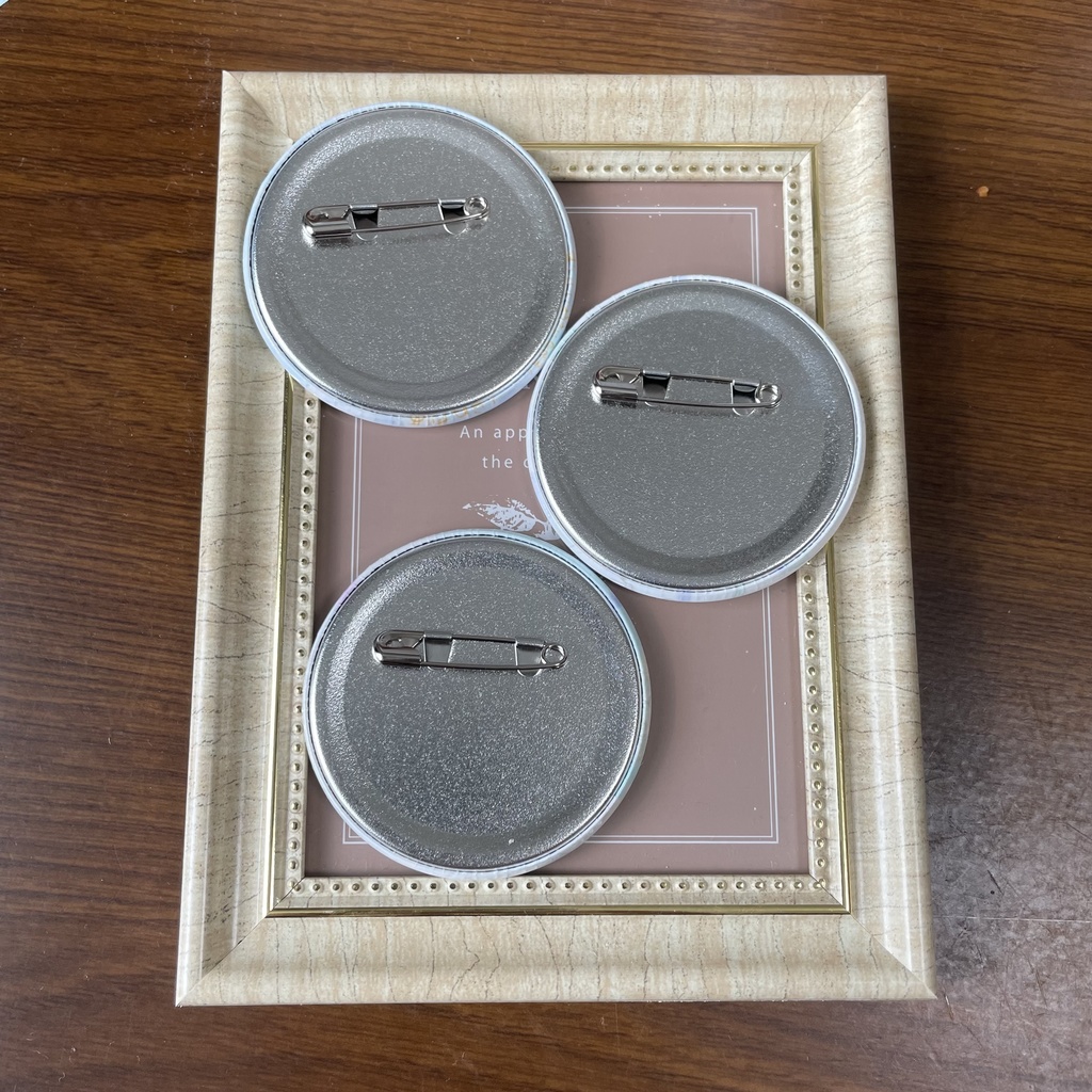 白嶺ダリア🦋前倒し?!2周年記念缶バッジ