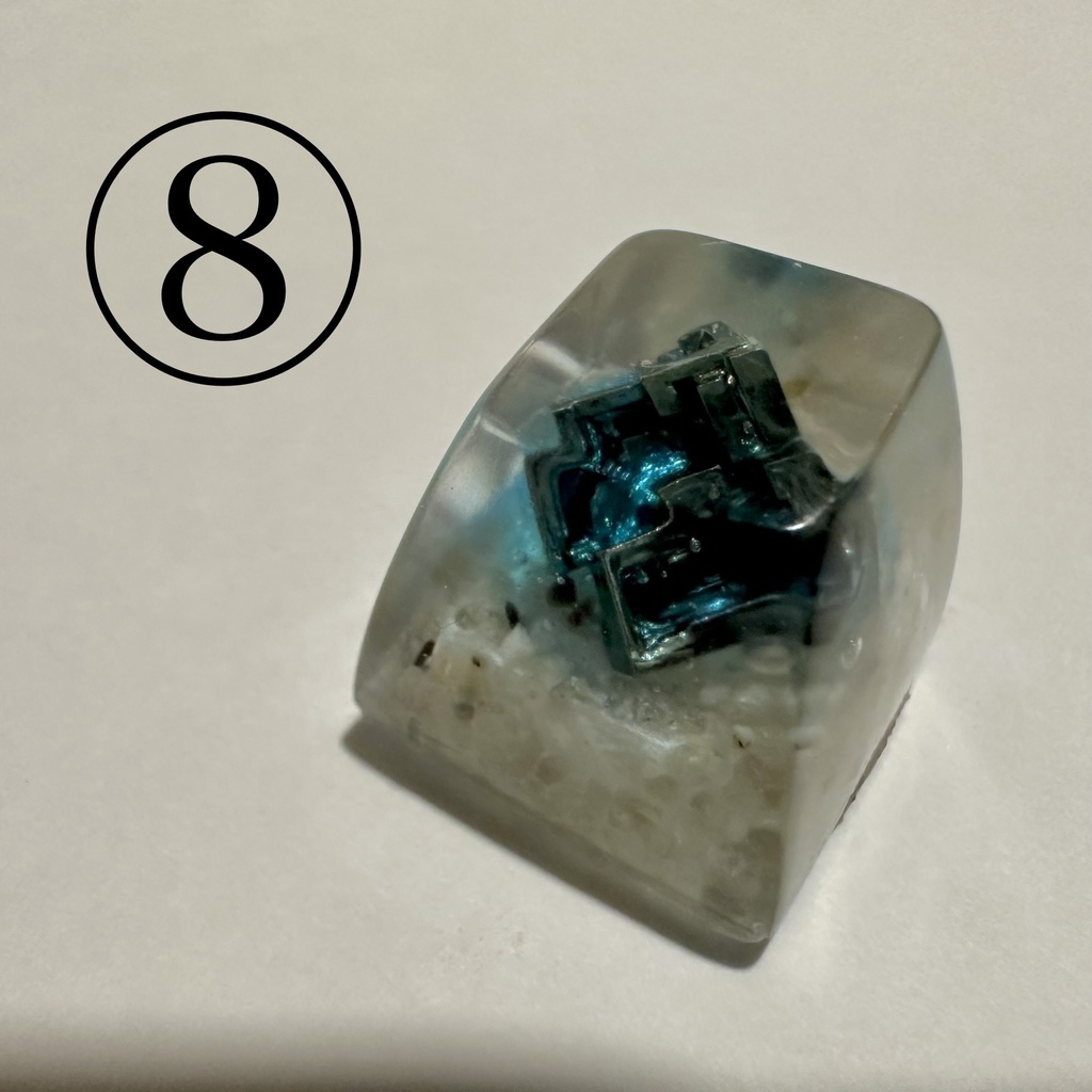 ビスマス鉱石キーキャップ