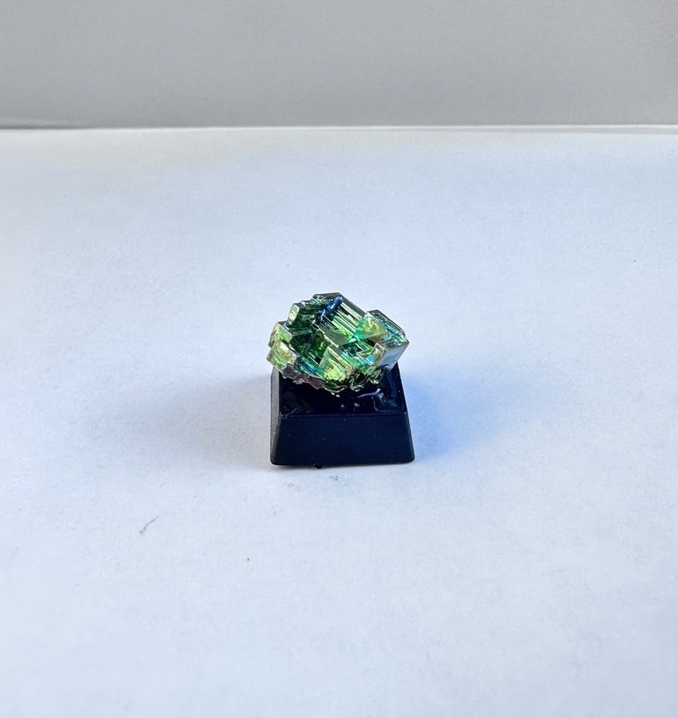 ビスマス鉱石キーキャップ