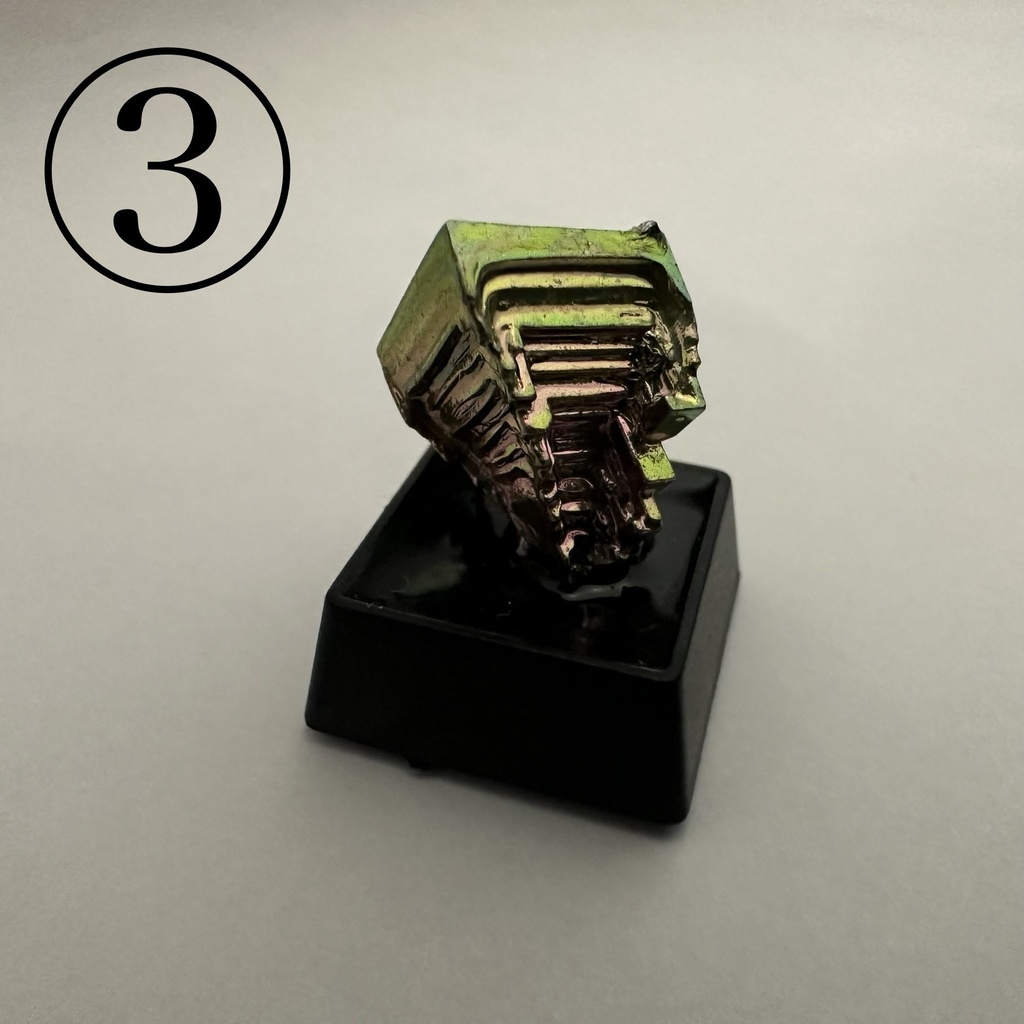 ビスマス鉱石キーキャップ