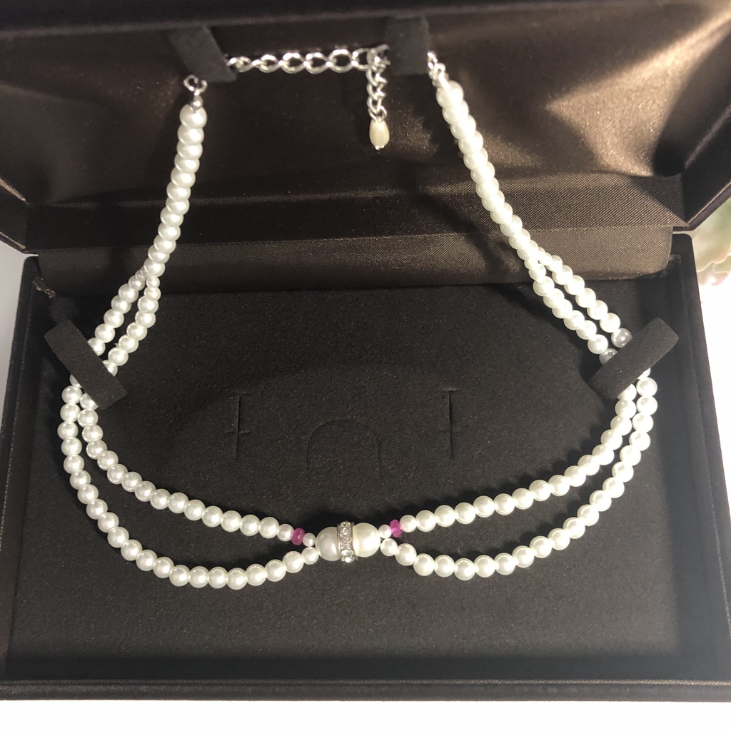 ルビーまたはタンザナイトのストーン付き二連パールネックレス