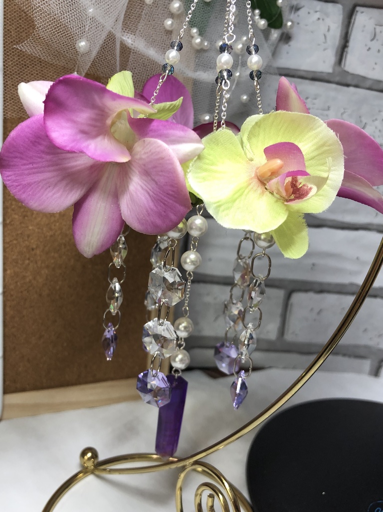 幸せを呼ぶオルゴナイトとスワロフスキーのサンキャッチャー