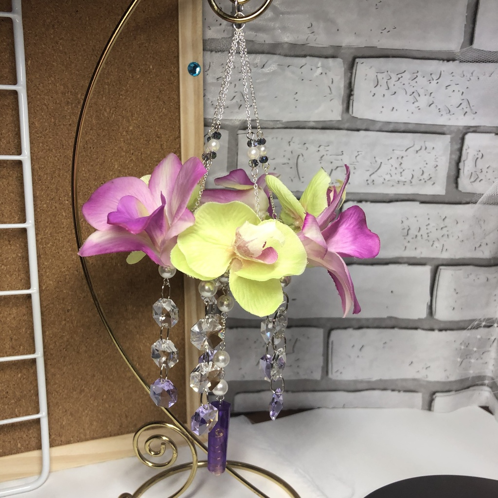 幸せを呼ぶオルゴナイトとスワロフスキーのサンキャッチャー