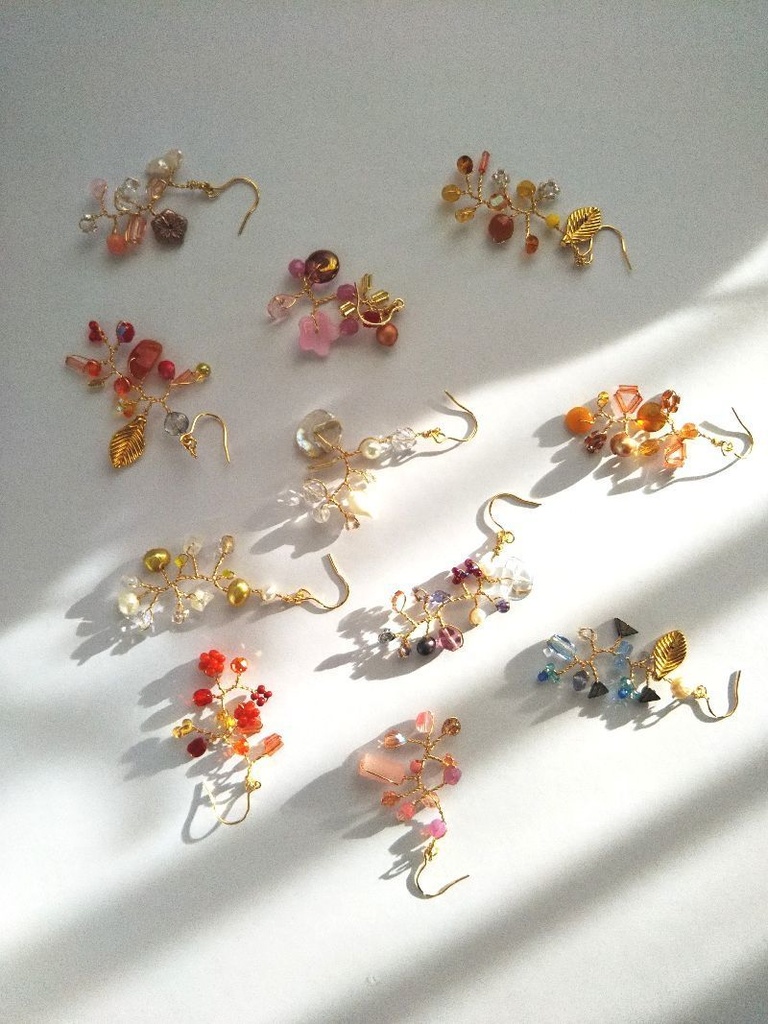 十二月(師走)【枇杷】