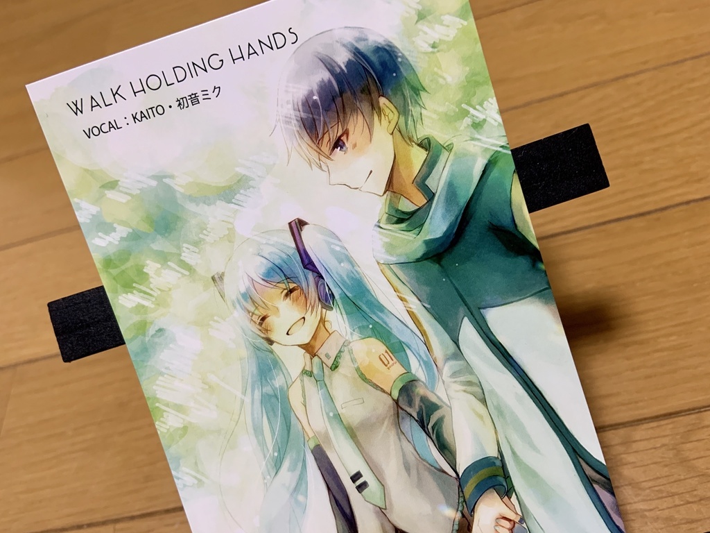 WALK HOLDING HANDS 楽曲DL用QRコード付ポストカード