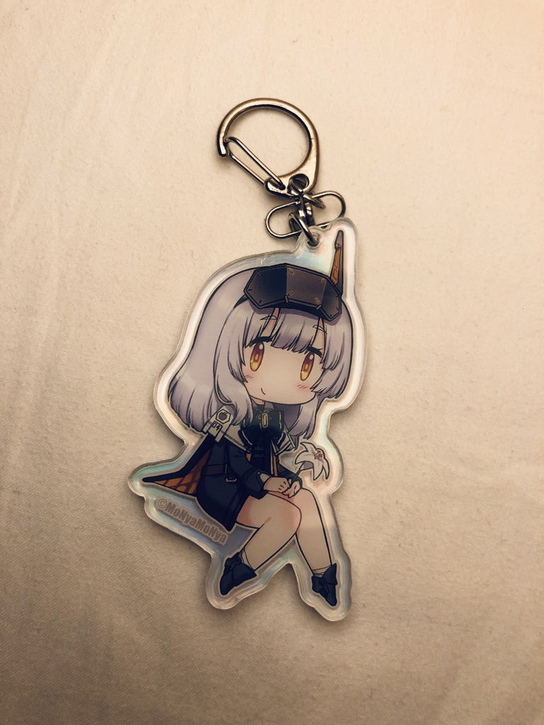 【残りわずか】スノーホワイト：イノセントデイズのアクリルキーホルダー