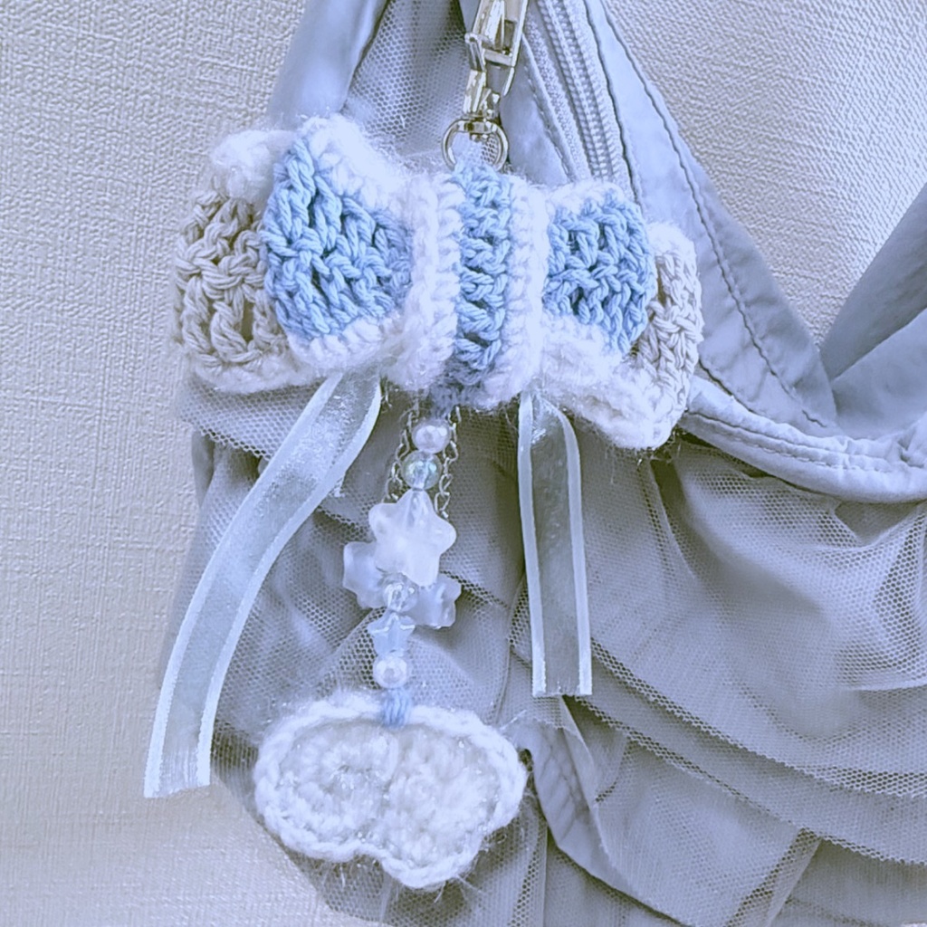 🎀ビッグリボンがかわいい🎀 天使のかがやきキーホルダー✨