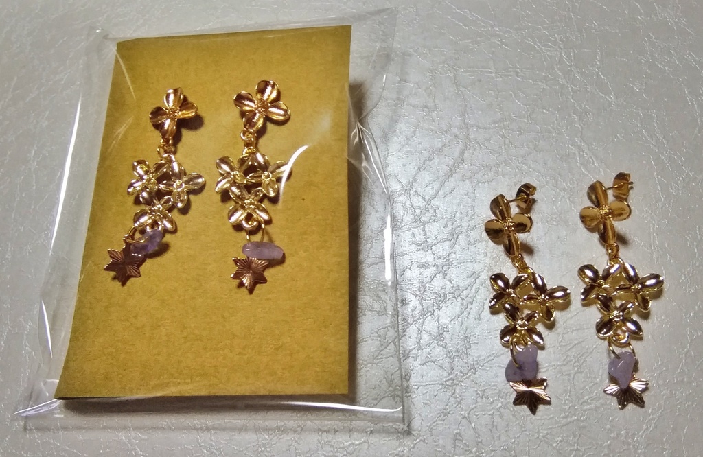 ライラックっぽいお花とお星さまのピアス