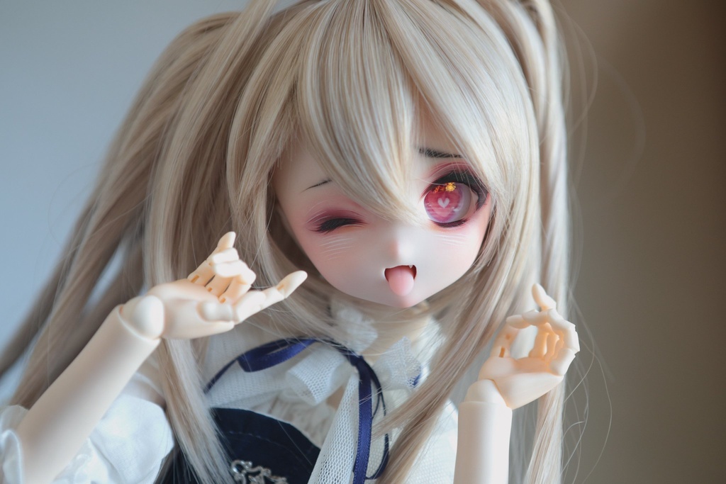 【ddh-27sw】開口ソフビ盛りカスタムヘッド【手書きアイ+カボションアイ付き】