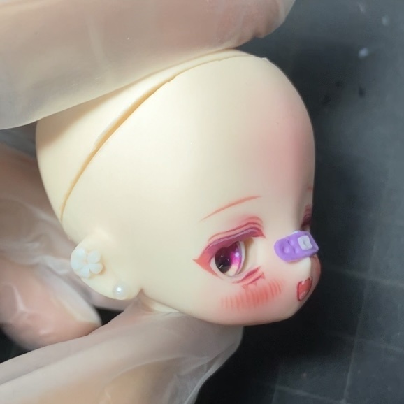 【Kaiserヘッド】ピアスカスタムあり、パテ盛りカスタムヘッド+オマケ絆創膏【オビツ11】