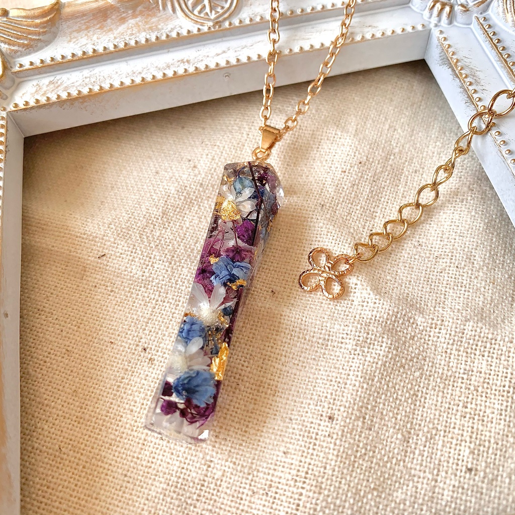 ドライフラワーのバーネックレス