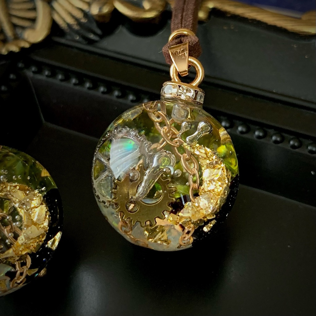 【B品】満ち欠けが止まる時 ネックレス