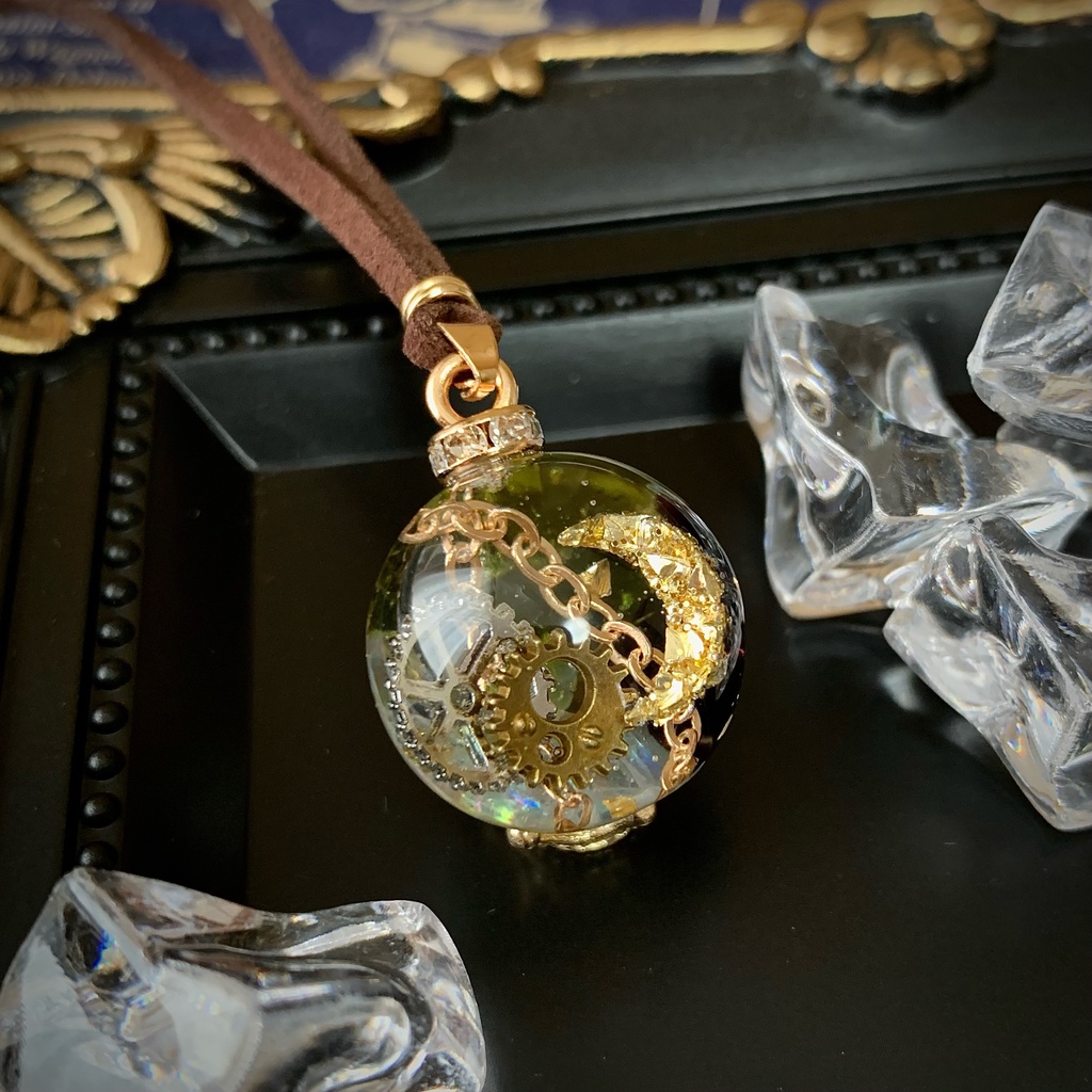 満ち欠けが止まる時 ネックレス