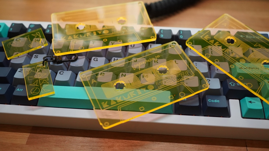 KAKURIYO key charm "origami" fluorescent orange