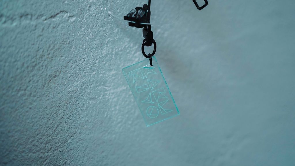 KAKURIYO key charm "origami" glass clear