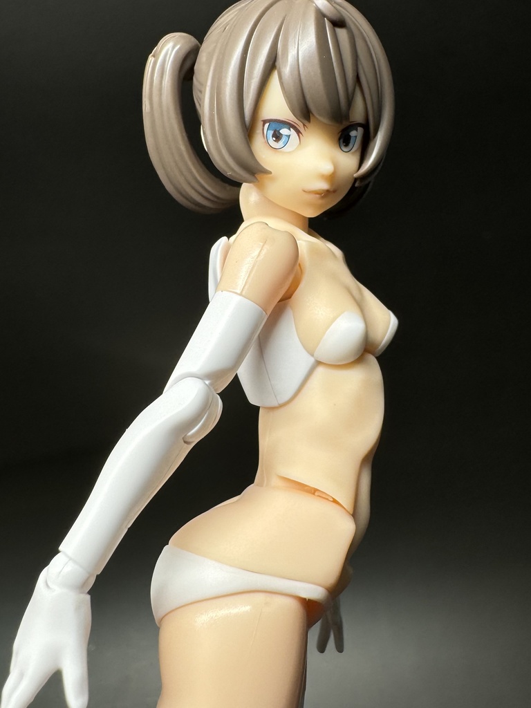 メガミデバイス バスタードール用ボディパーツ B (ホワイト)