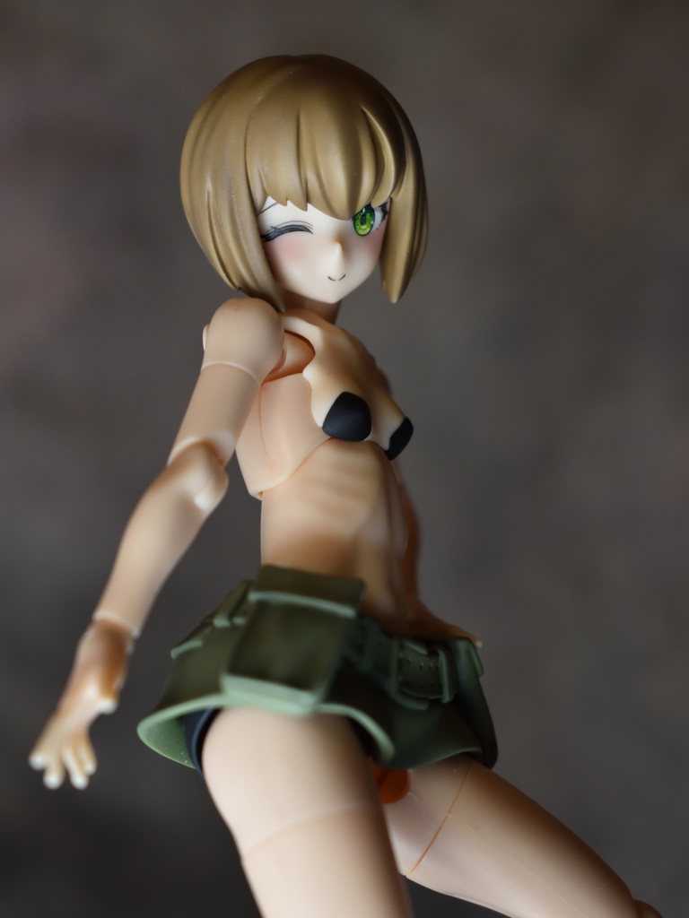 メガミデバイス バスタードール ガンナー用ボディパーツ A A(ブラック)プラス ミリタリースカート+ショートボブ