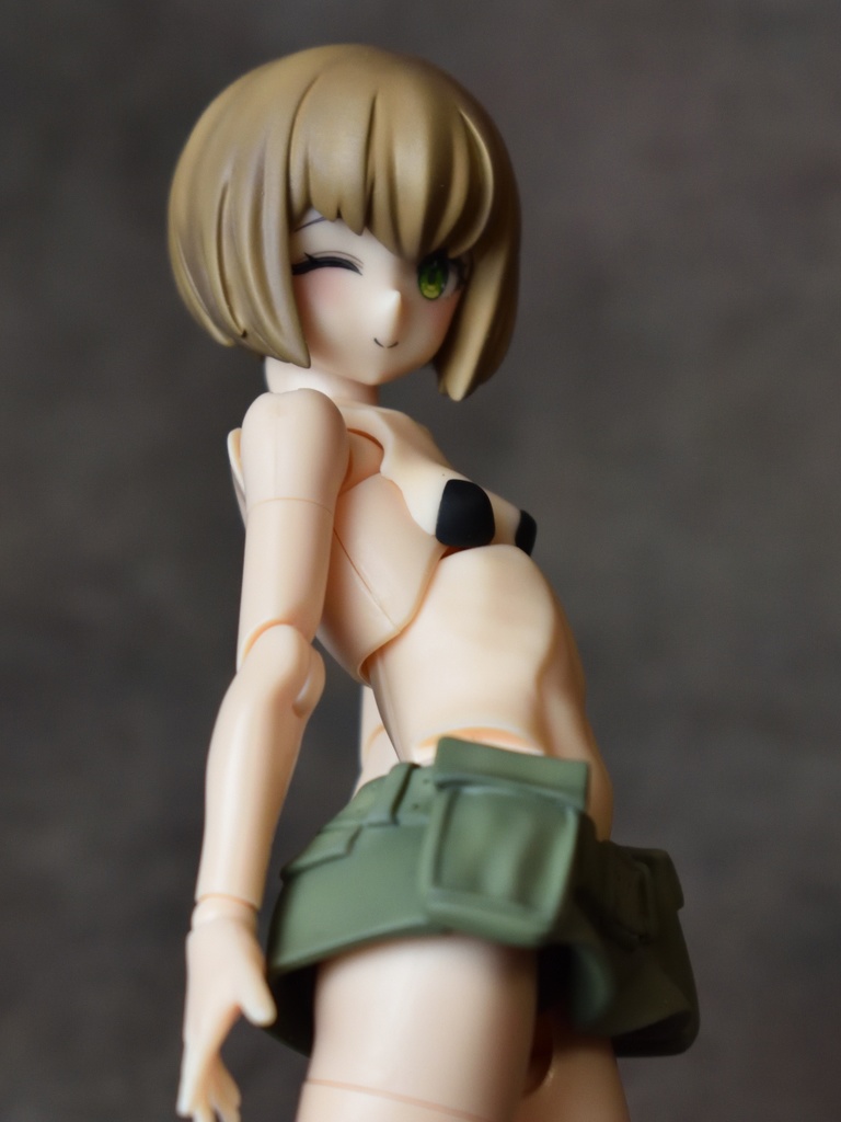 メガミデバイス バスタードール ガンナー用ボディパーツ A A(ブラック)プラス ミリタリースカート+ショートボブ