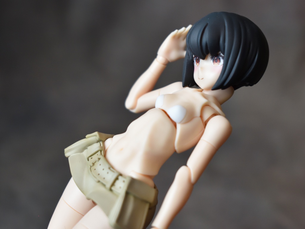 メガミデバイス バスタードール ガンナー用ボディパーツ A Aタイプ(ホワイト)プラス ミリタリースカート+ショートボブ