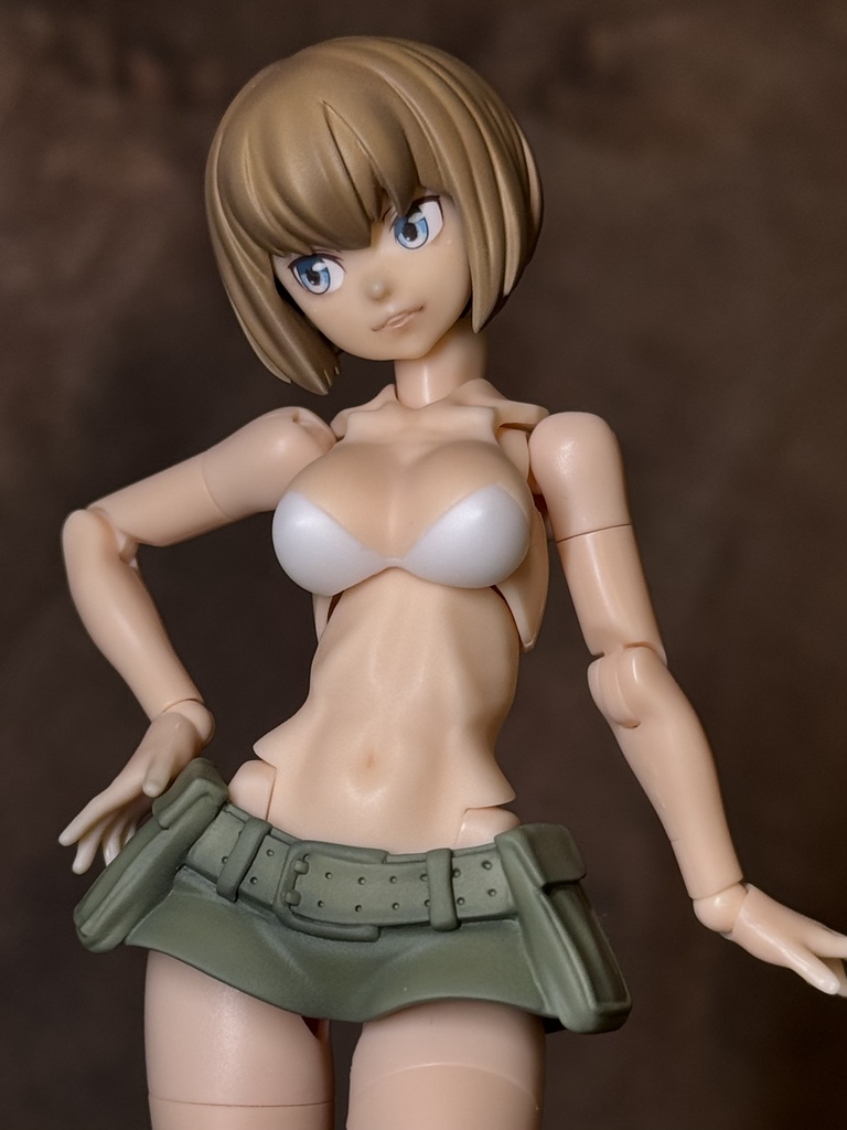 メガミデバイス バスタードール用ボディパーツ C(ホワイト) ◆プラス ミリタリースカート+ショートボブ