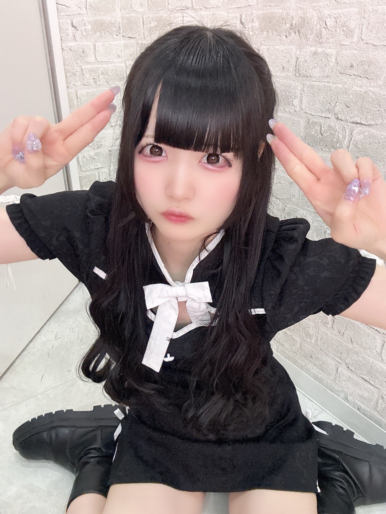 みやさんのチャイナチェキ