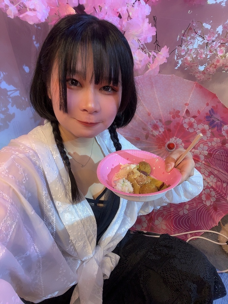 チェキ📸4/1(火)🌙酔ってけてけ亭