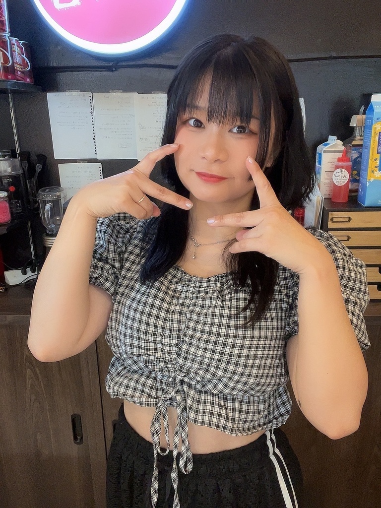 チェキ📸4/27(日)🌙スナックきりん