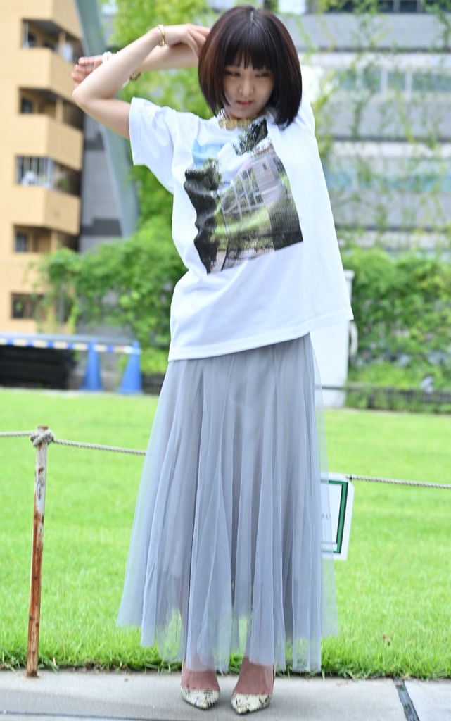 東京の鳩は吐瀉物を喰らう「東京」