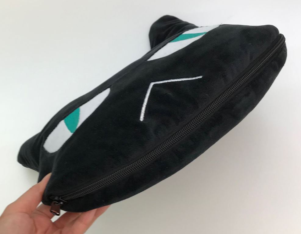 「クロネコ彼氏」ブランケット入り クロネコクッション