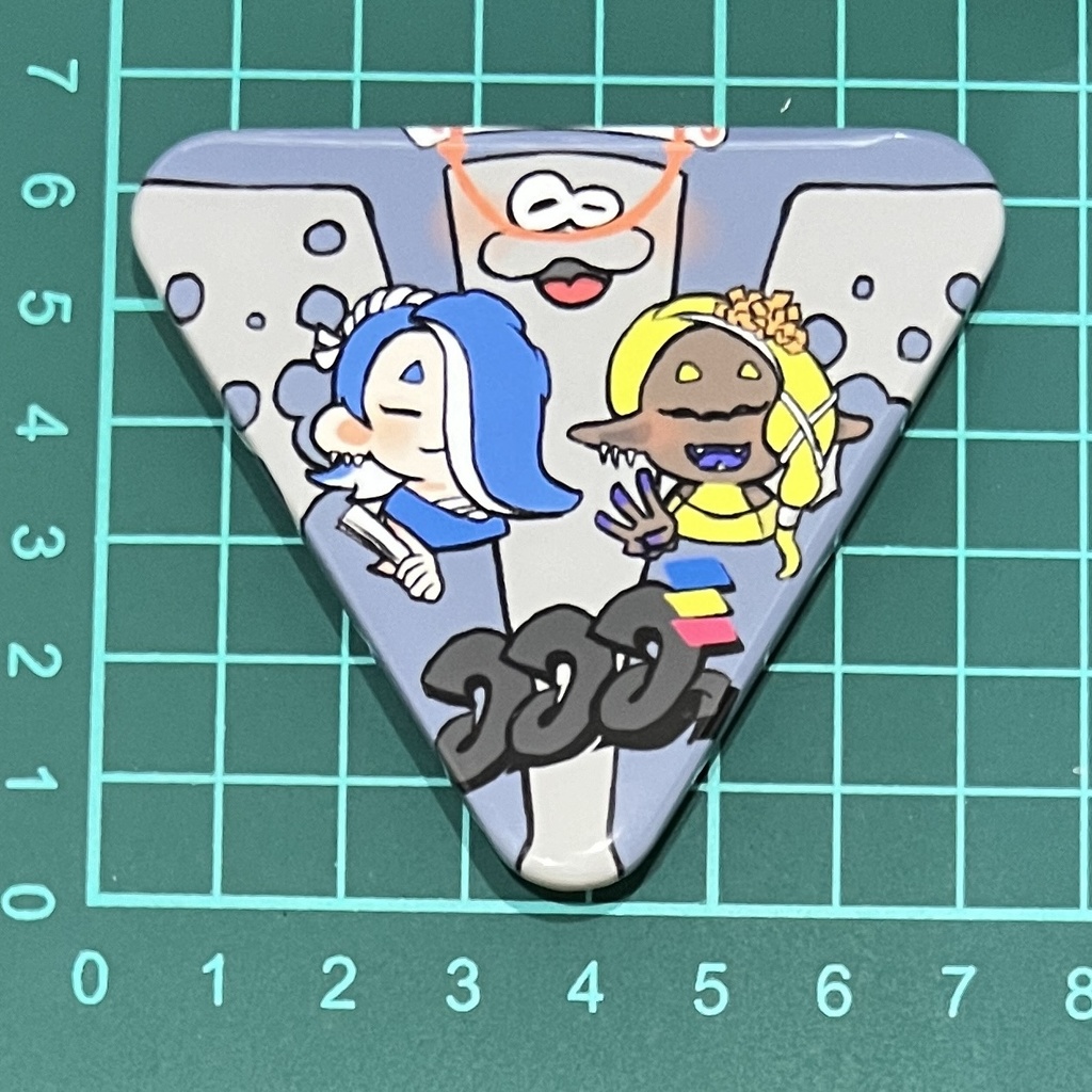 ゆるすりみ缶バッジ