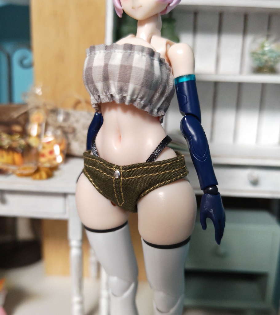 ショートパンツ グリーン(koi-bodyL ver.3サイズ)