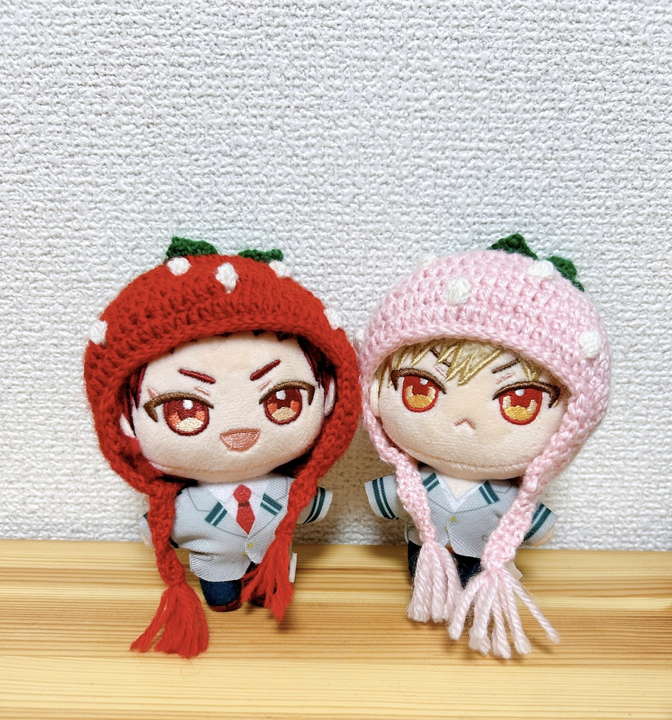 クッソいちごな帽子①大(赤、ピンク)