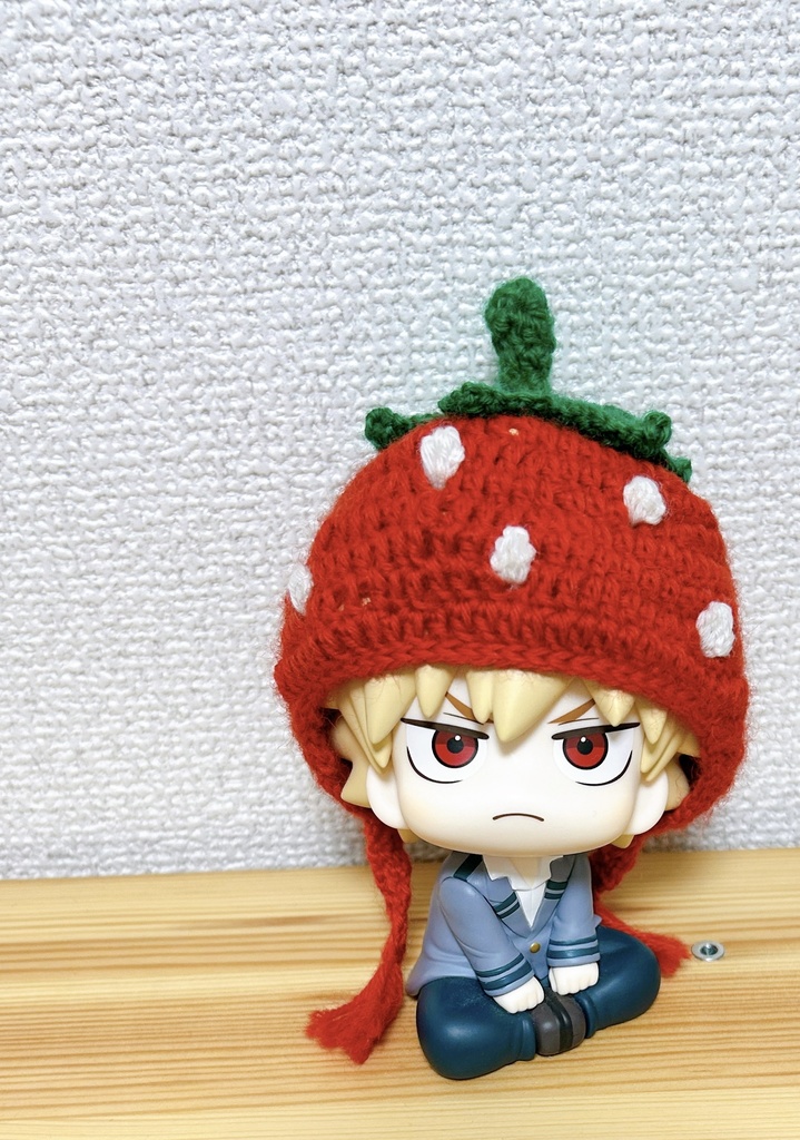 クッソいちごな帽子①大(赤、ピンク)