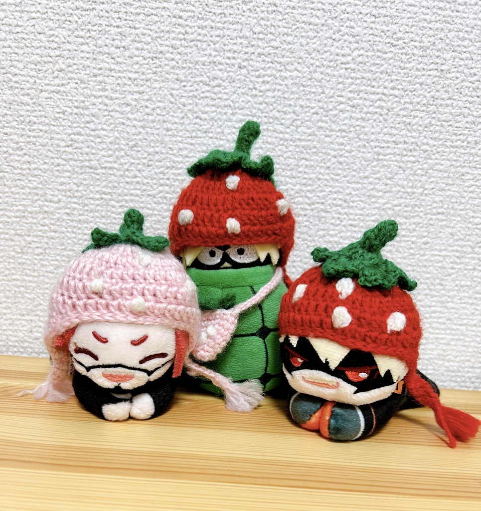 クッソいちごな帽子①大(赤、ピンク)